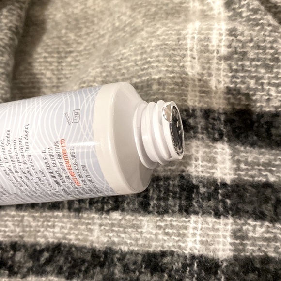 FAB First Aid Beauty Pure Skin Face Cleanser BN, sealed full size 5oz - Picture 6 of 7